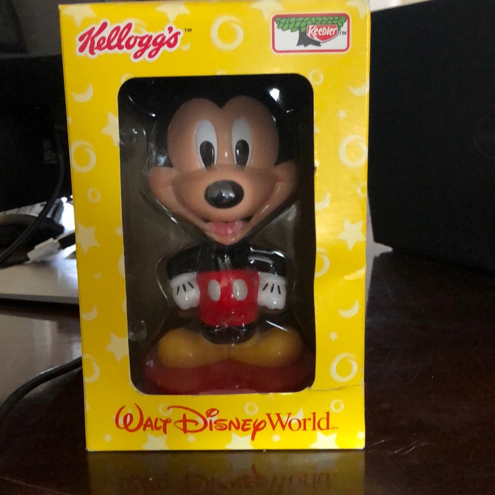 WDW and Kellogg’s Mickey Mouse bobble head